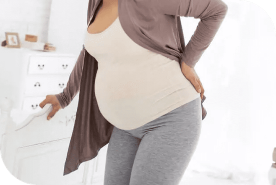 Trabajamos con terapia manual para aliviar cualquier dolencia, y trabajamos abdomen para descargar las lumbares.